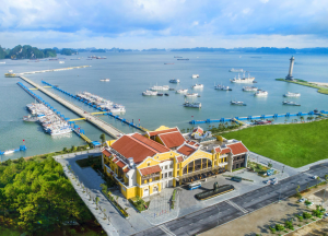Khám phá vẻ đẹp cảng tàu khách quốc tế ở vịnh Hạ Long